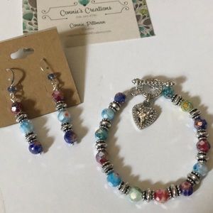 Beautiful handmade beaded bracelet & earrings